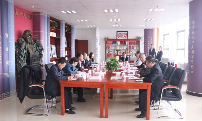省總工會黨組書記、常務(wù)副主席陳志忠一行蒞臨省物產(chǎn)集團(tuán)調(diào)研企業(yè)復(fù)工復(fù)產(chǎn)情況