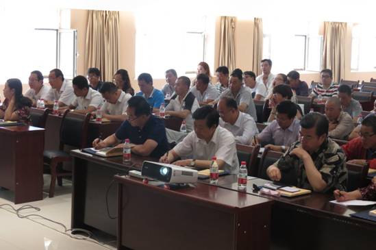 加強業(yè)務(wù)培訓，提升工作能力